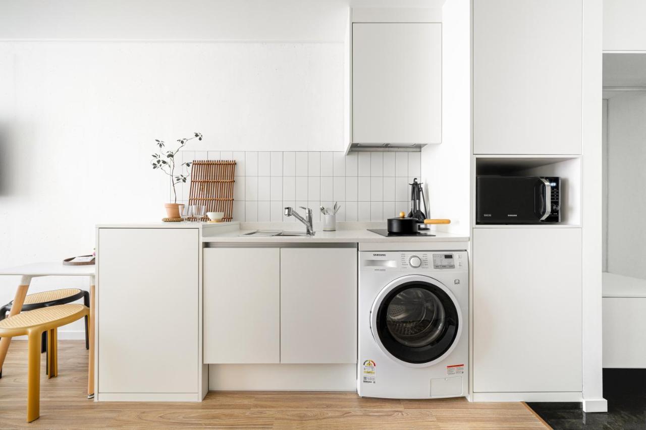 Urbanstay Boutique Ikseon Сеул Экстерьер фото