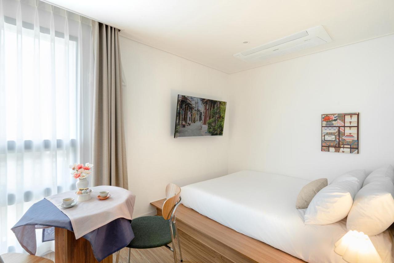 Urbanstay Boutique Ikseon Сеул Экстерьер фото