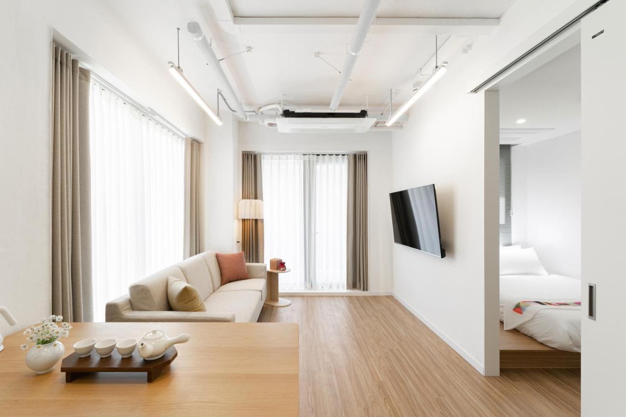 Urbanstay Boutique Ikseon Сеул Экстерьер фото