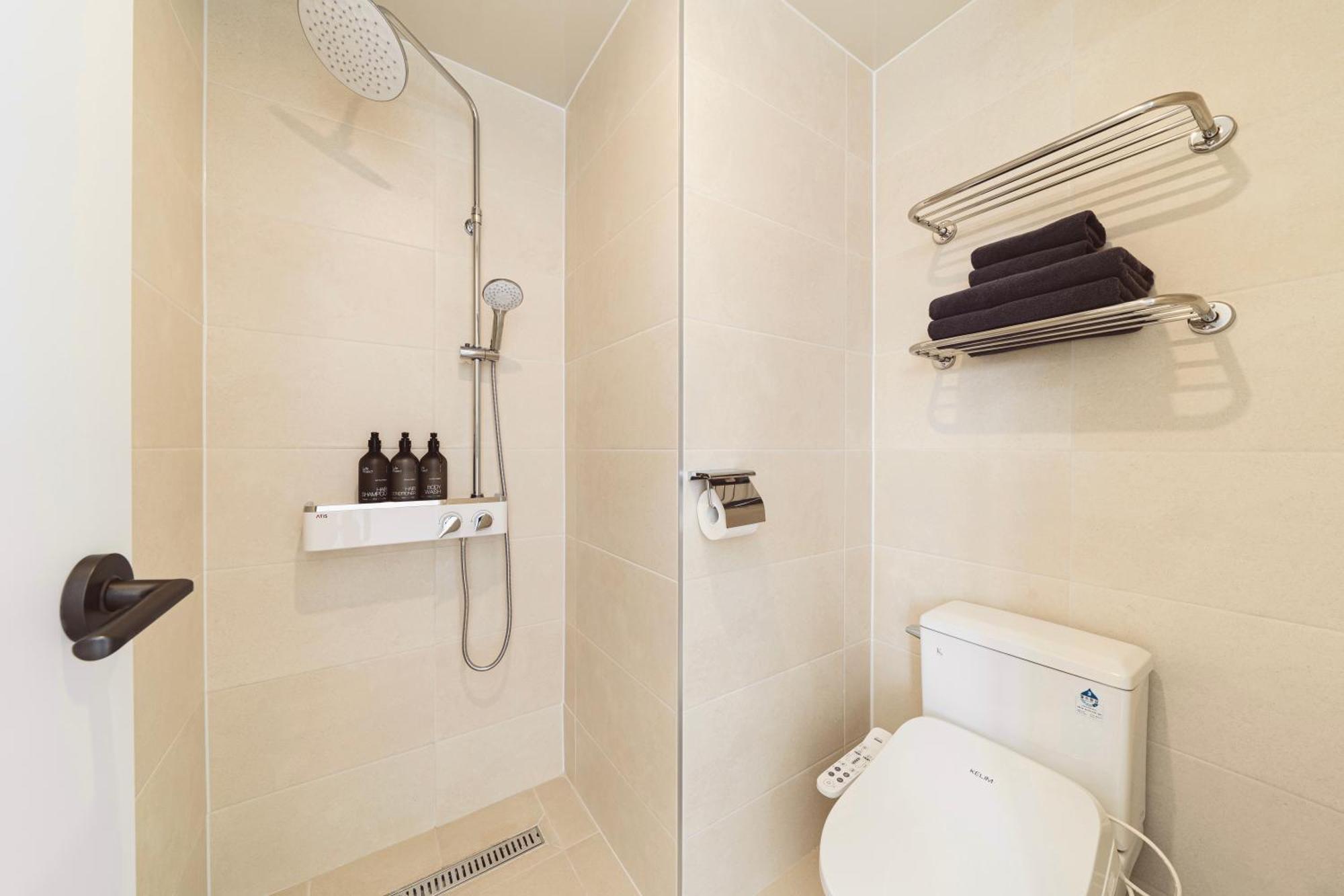 Urbanstay Boutique Ikseon Сеул Экстерьер фото