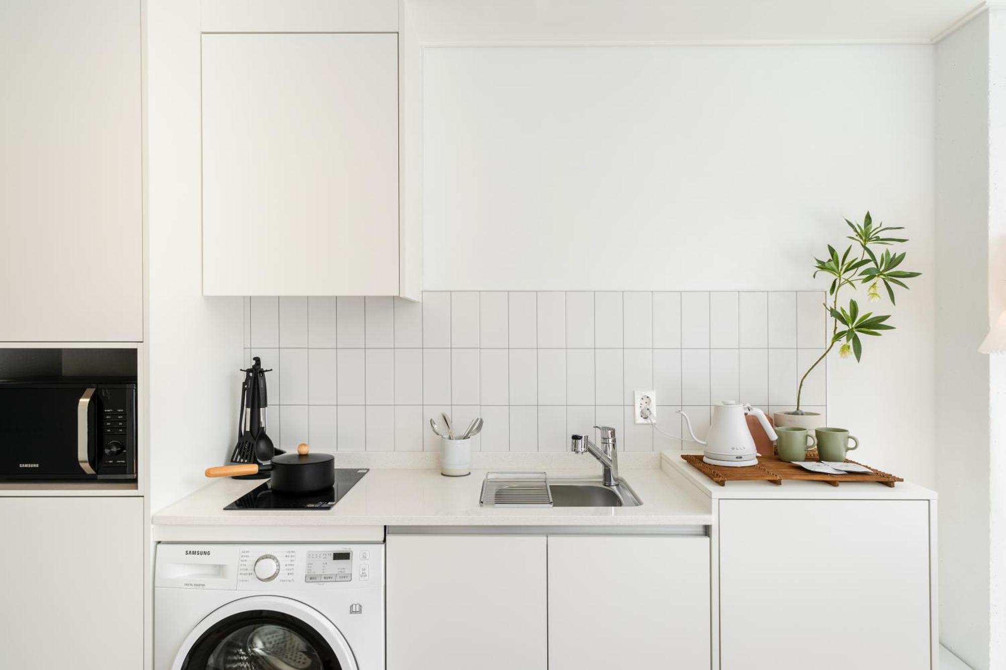 Urbanstay Boutique Ikseon Сеул Экстерьер фото