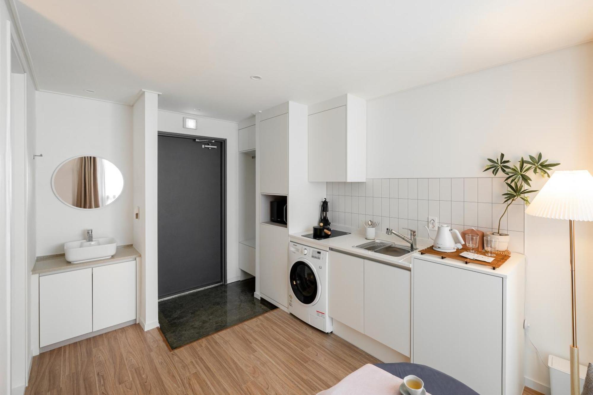 Urbanstay Boutique Ikseon Сеул Номер фото