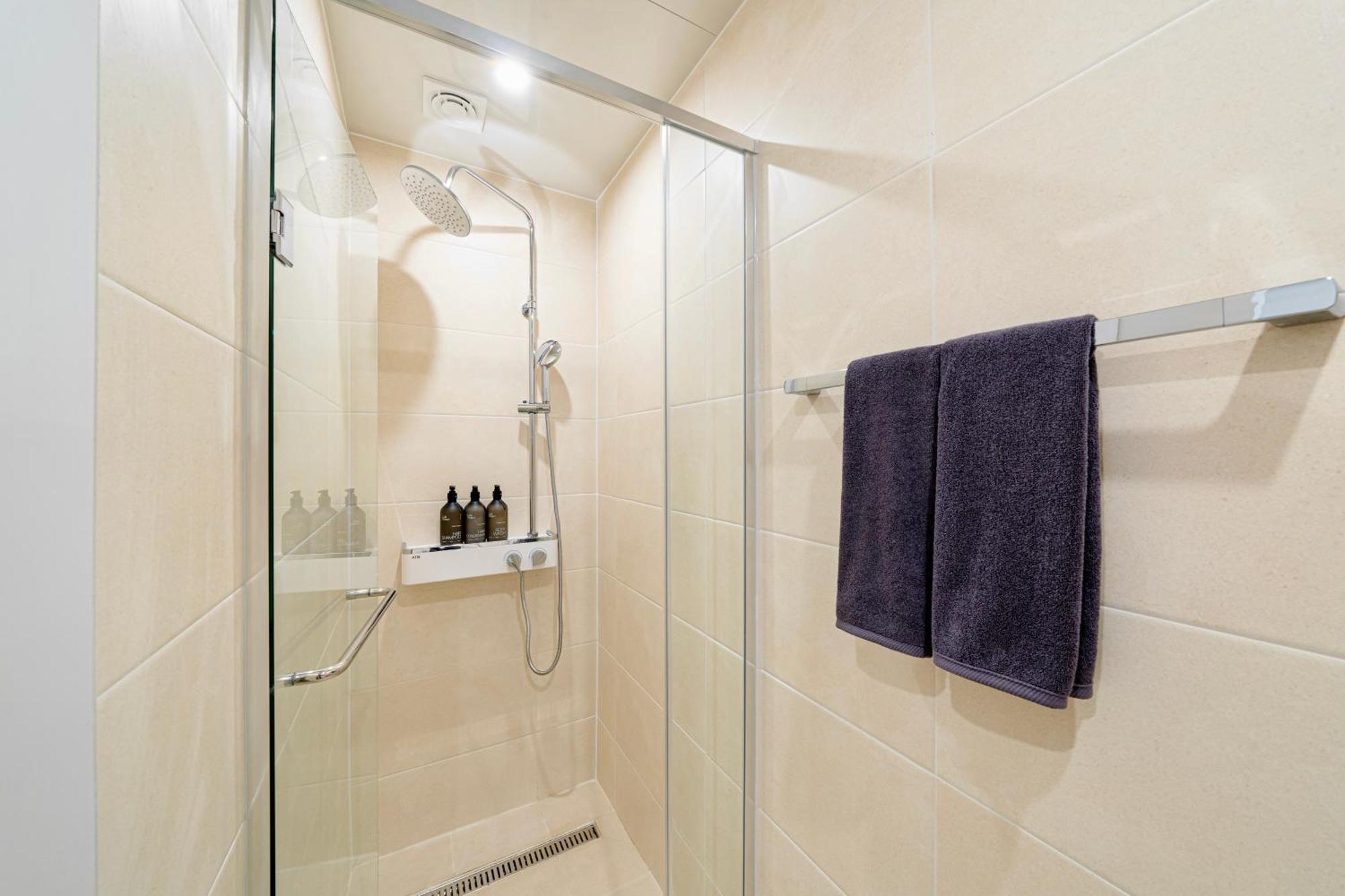 Urbanstay Boutique Ikseon Сеул Номер фото